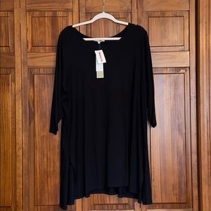 Black Scoop Neck Top size 3X